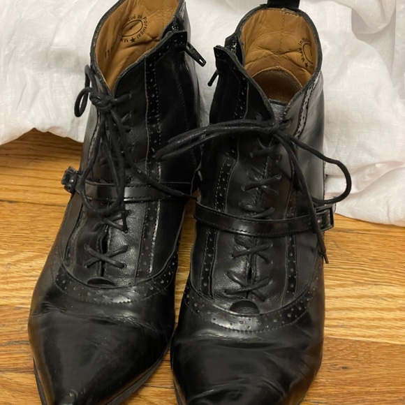 Fluevog Half Truth Bronte black leather ankle boots - Picture 2 of 6